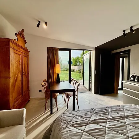 Memento Bed & Breakfast
