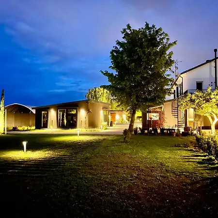 Bed & Breakfast Memento 4*